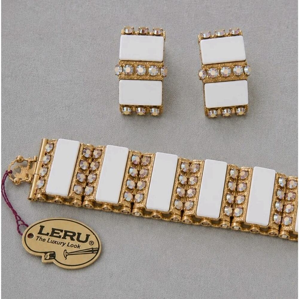 Leru White Lucite AB Rhinestone Bracelet Earrings Set Gold Tone Mod 1960s New